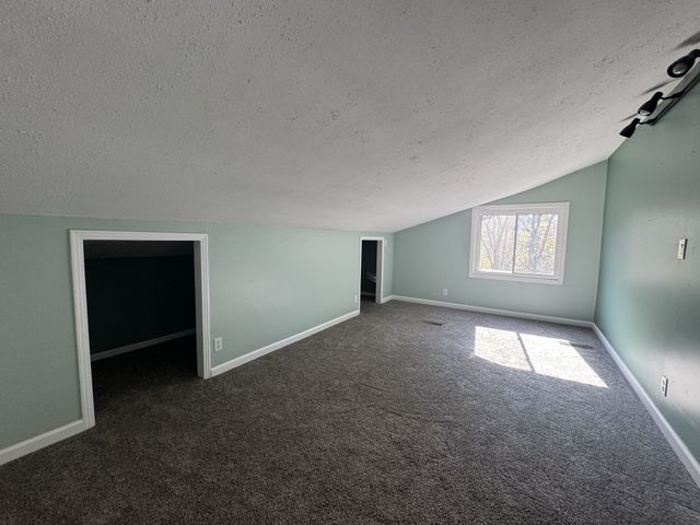 1033 Millers Creek Rd, Goodlettsville, TN 37072