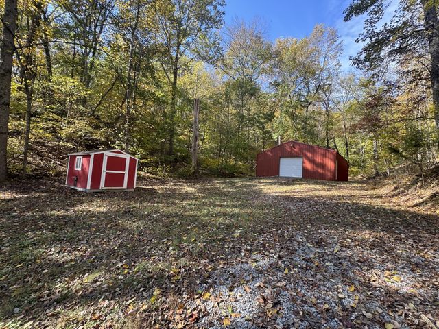 1033 Millers Creek Rd, Goodlettsville, TN 37072