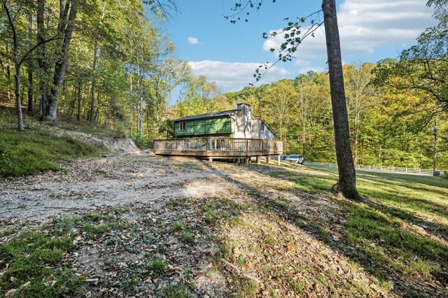 1033 Millers Creek Rd, Goodlettsville, TN 37072