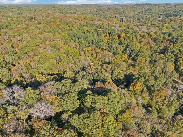 1033 Millers Creek Rd, Goodlettsville, TN 37072