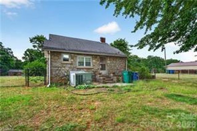 8144 NC Hwy 87 None, Wentworth, NC 27320