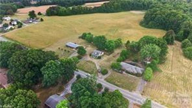8144 NC Hwy 87 None, Wentworth, NC 27320