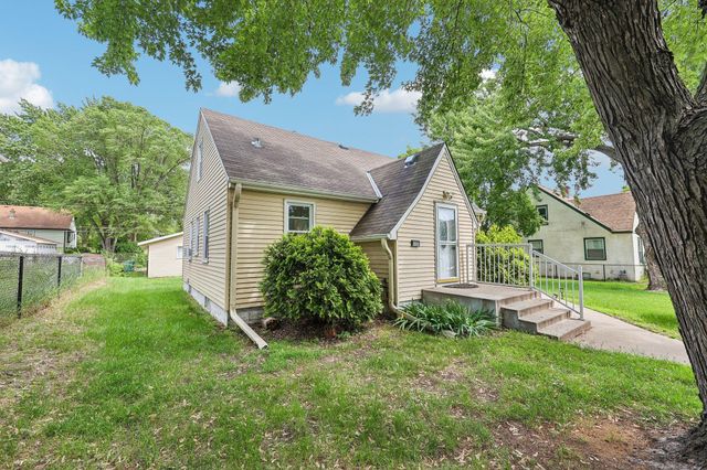 5323 4th Street NE, Fridley, MN 55421