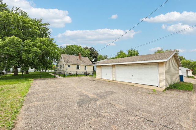 5323 4th Street NE, Fridley, MN 55421