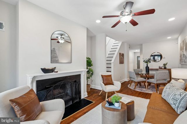 1652 KRAMER ST NE, Washington, DC 20002