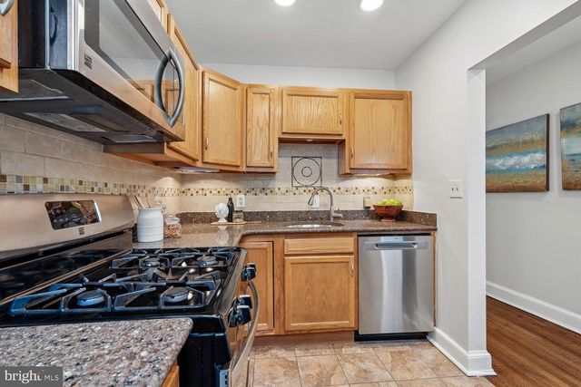 1652 KRAMER ST NE, Washington, DC 20002