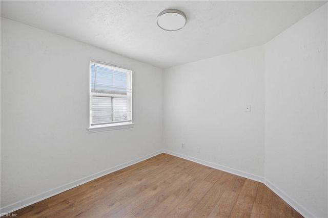 1525 Des Moines AVE, Portsmouth, VA 23704
