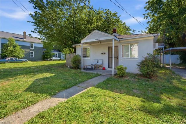 1525 Des Moines AVE, Portsmouth, VA 23704