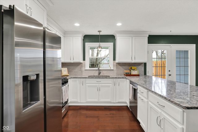 4515 Wellington Circle, Carmel, IN 46033