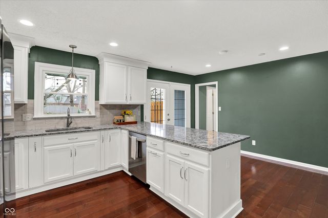 4515 Wellington Circle, Carmel, IN 46033