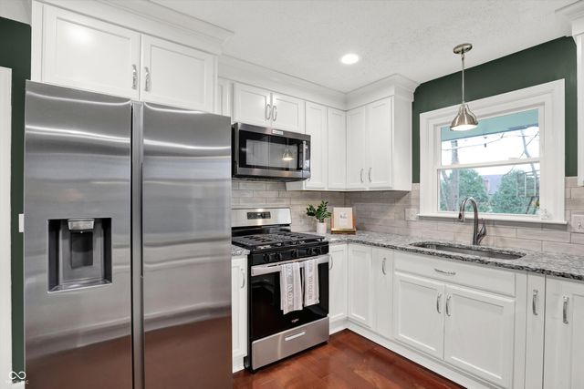 4515 Wellington Circle, Carmel, IN 46033