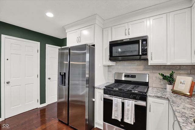 4515 Wellington Circle, Carmel, IN 46033