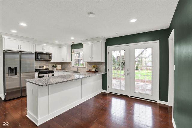 4515 Wellington Circle, Carmel, IN 46033