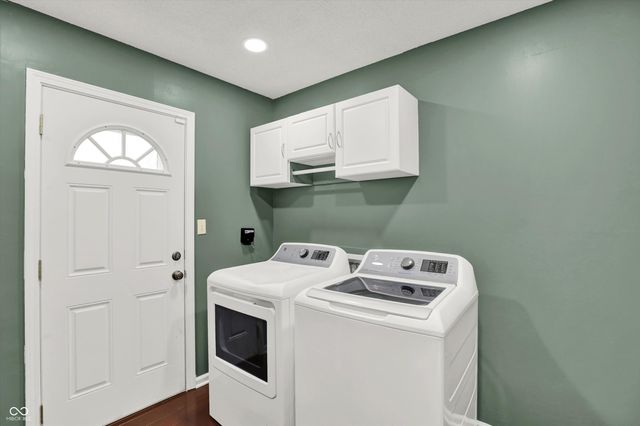 4515 Wellington Circle, Carmel, IN 46033