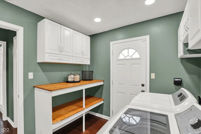 4515 Wellington Circle, Carmel, IN 46033