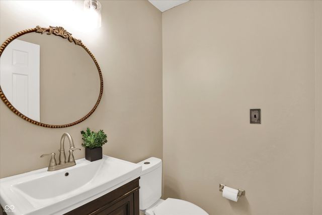 4515 Wellington Circle, Carmel, IN 46033