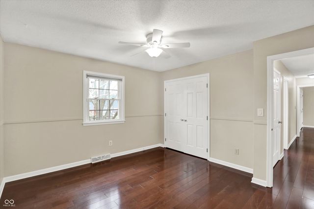 4515 Wellington Circle, Carmel, IN 46033