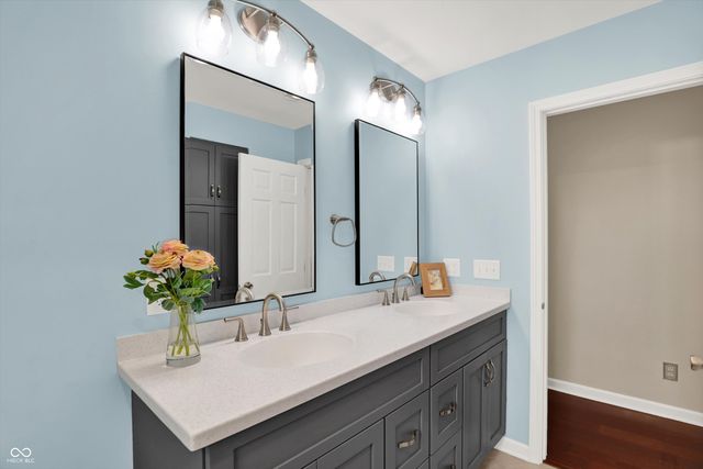 4515 Wellington Circle, Carmel, IN 46033