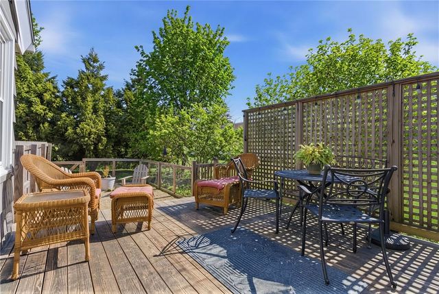 14 Clara Road, Tiverton, RI 02878