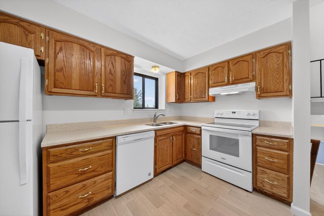 10311 Warner Road, York Twp, MI 48160
