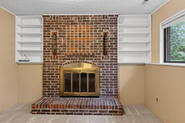 10311 Warner Road, York Twp, MI 48160