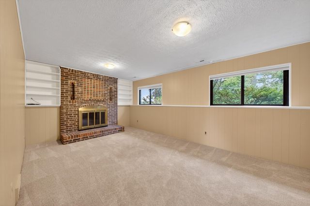 10311 Warner Road, York Twp, MI 48160