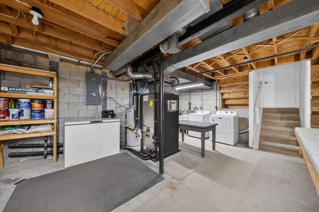 10311 Warner Road, York Twp, MI 48160