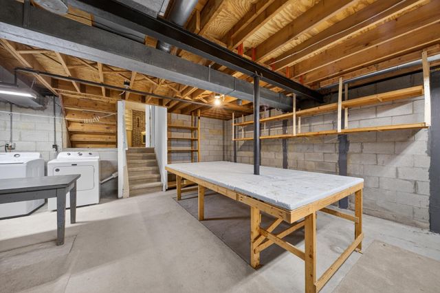10311 Warner Road, York Twp, MI 48160