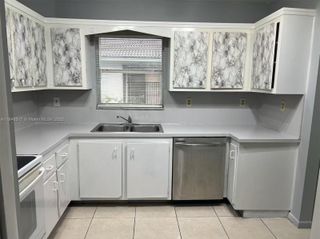 3100 Coral Springs Dr 2J, Coral Springs, FL 33065