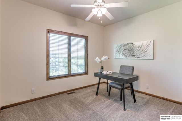 19856 Bellbrook Boulevard, Gretna, NE 68028