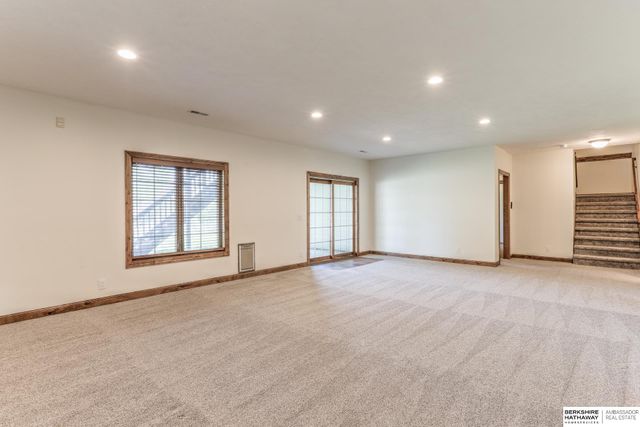 19856 Bellbrook Boulevard, Gretna, NE 68028