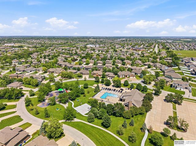 19856 Bellbrook Boulevard, Gretna, NE 68028