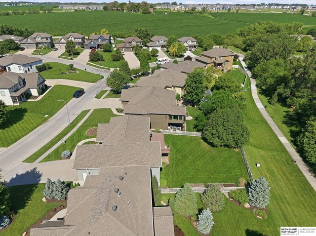 19856 Bellbrook Boulevard, Gretna, NE 68028