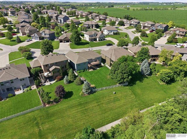 19856 Bellbrook Boulevard, Gretna, NE 68028