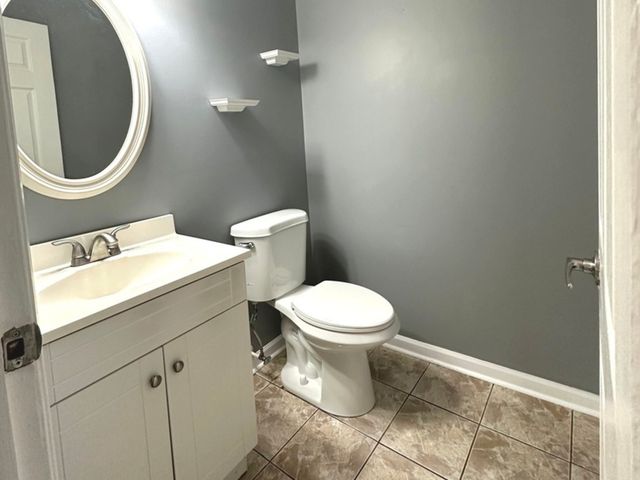 1410 Beverly Lane, Streamwood, IL 60107