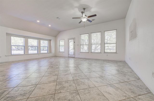 413 Pinnacle View DR, Georgetown, TX 78628