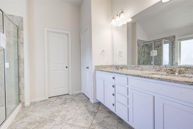 413 Pinnacle View DR, Georgetown, TX 78628