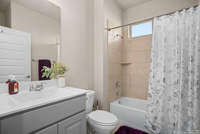 9407 Sundrop Valley, San Antonio, TX 78254