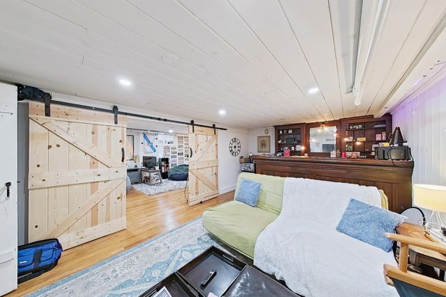 406 LINCOLN AVE, Rutherford, NJ 07070