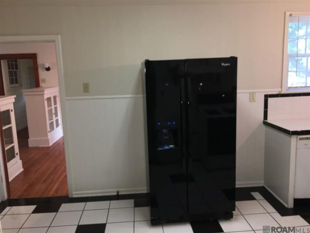 2225 Broussard Ave, Baton Rouge, LA 70808