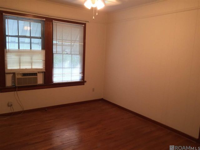 2225 Broussard Ave, Baton Rouge, LA 70808