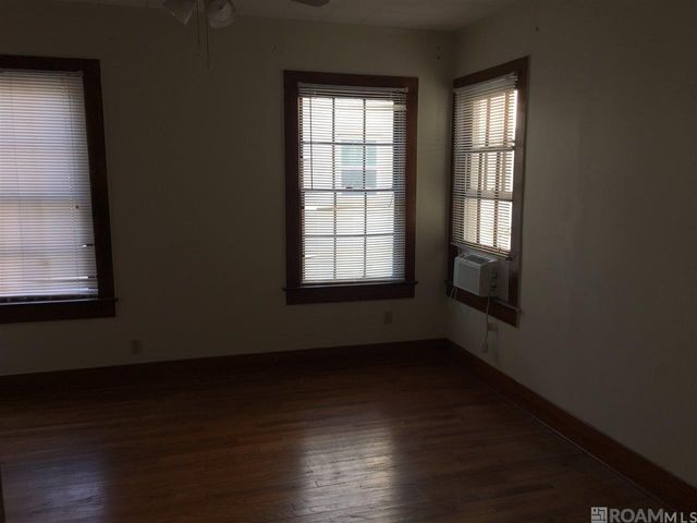 2225 Broussard Ave, Baton Rouge, LA 70808