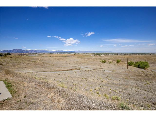 1112 Larch Ct, Broomfield, CO 80020