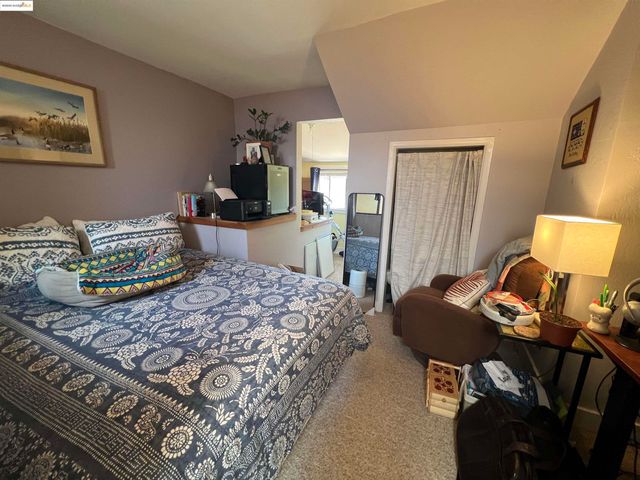 900 EVERETT AVE, Oakland, CA 94602