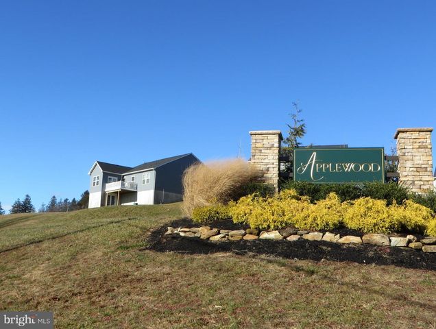 415 COURTLAND RD, Atglen, PA 19310