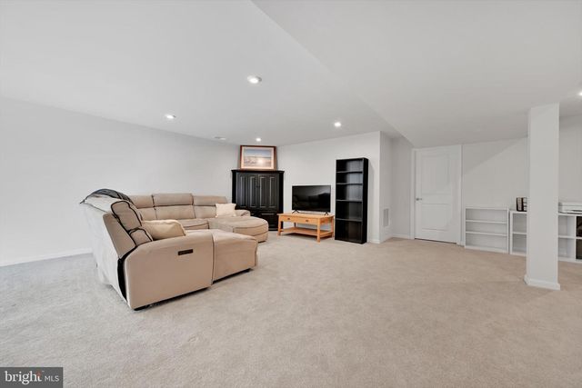 415 COURTLAND RD, Atglen, PA 19310