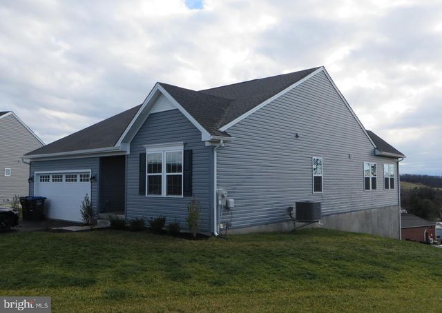 415 COURTLAND RD, Atglen, PA 19310