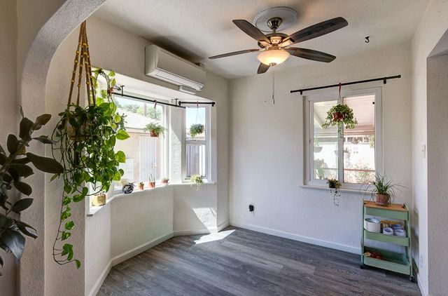 2973 E Simpson Avenue, Fresno, CA 93703