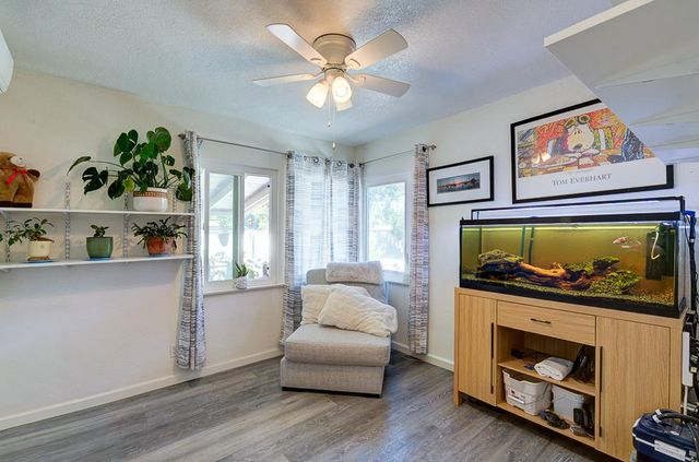 2973 E Simpson Avenue, Fresno, CA 93703