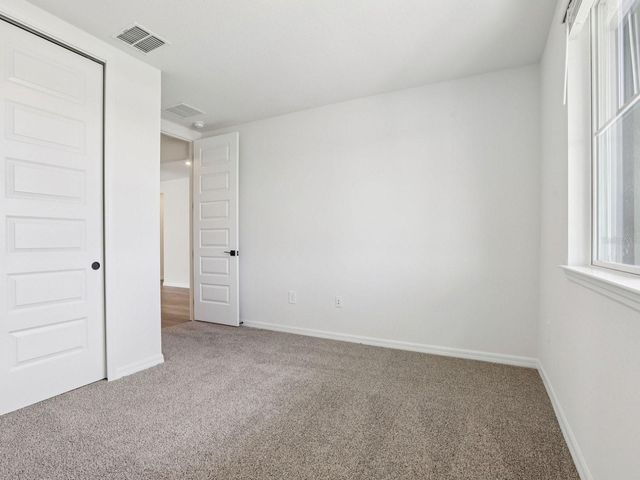 1713 DRAUGHTON DRIVE, Zephyrhills, FL 33541